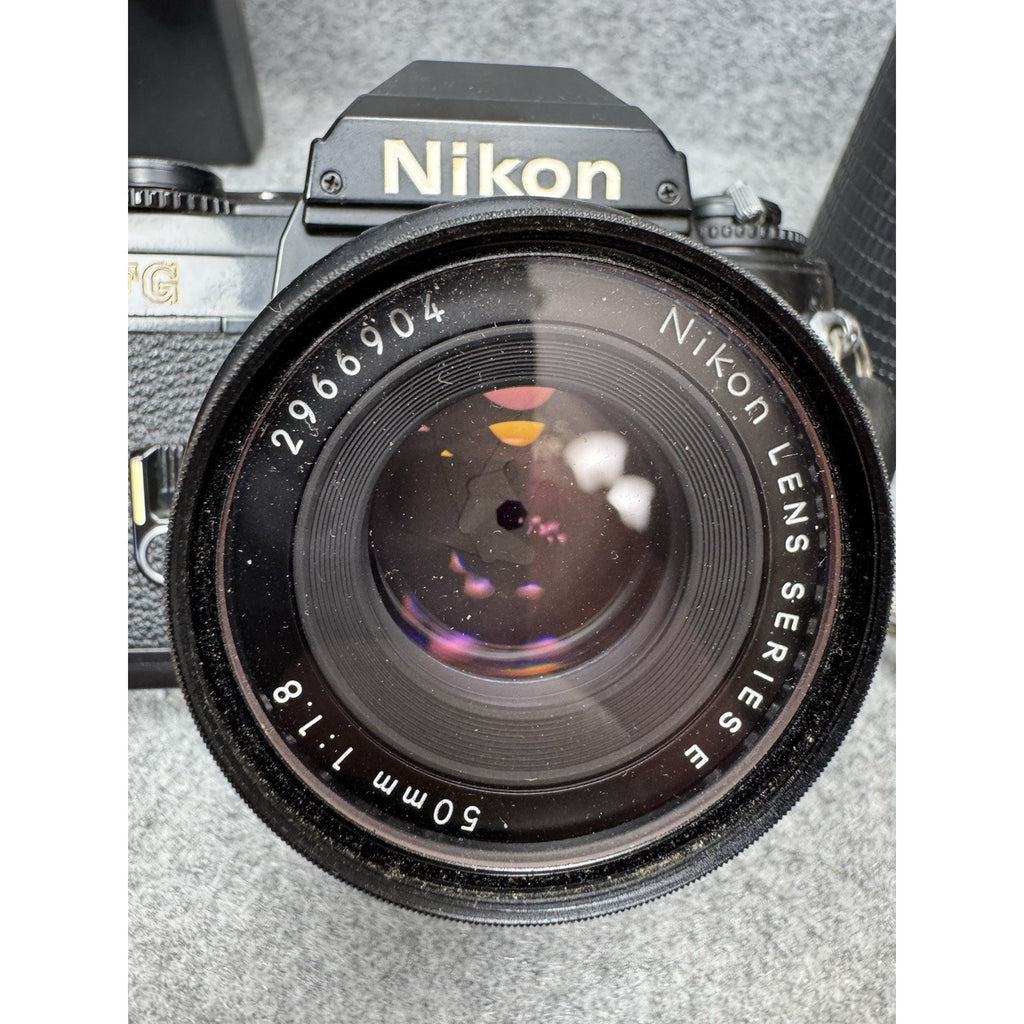 Nikon FG 35mm Camera Lot Series E 50mm 1.8 Quantaray 80-200 SB-15 Untested
