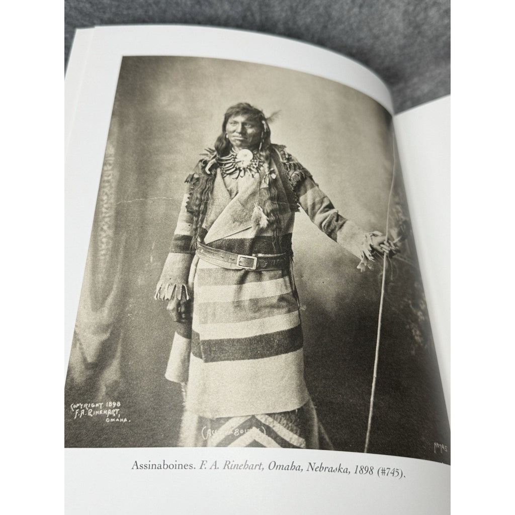 1998 Excavating Voices Native American Photography Michael Katakis Softcover