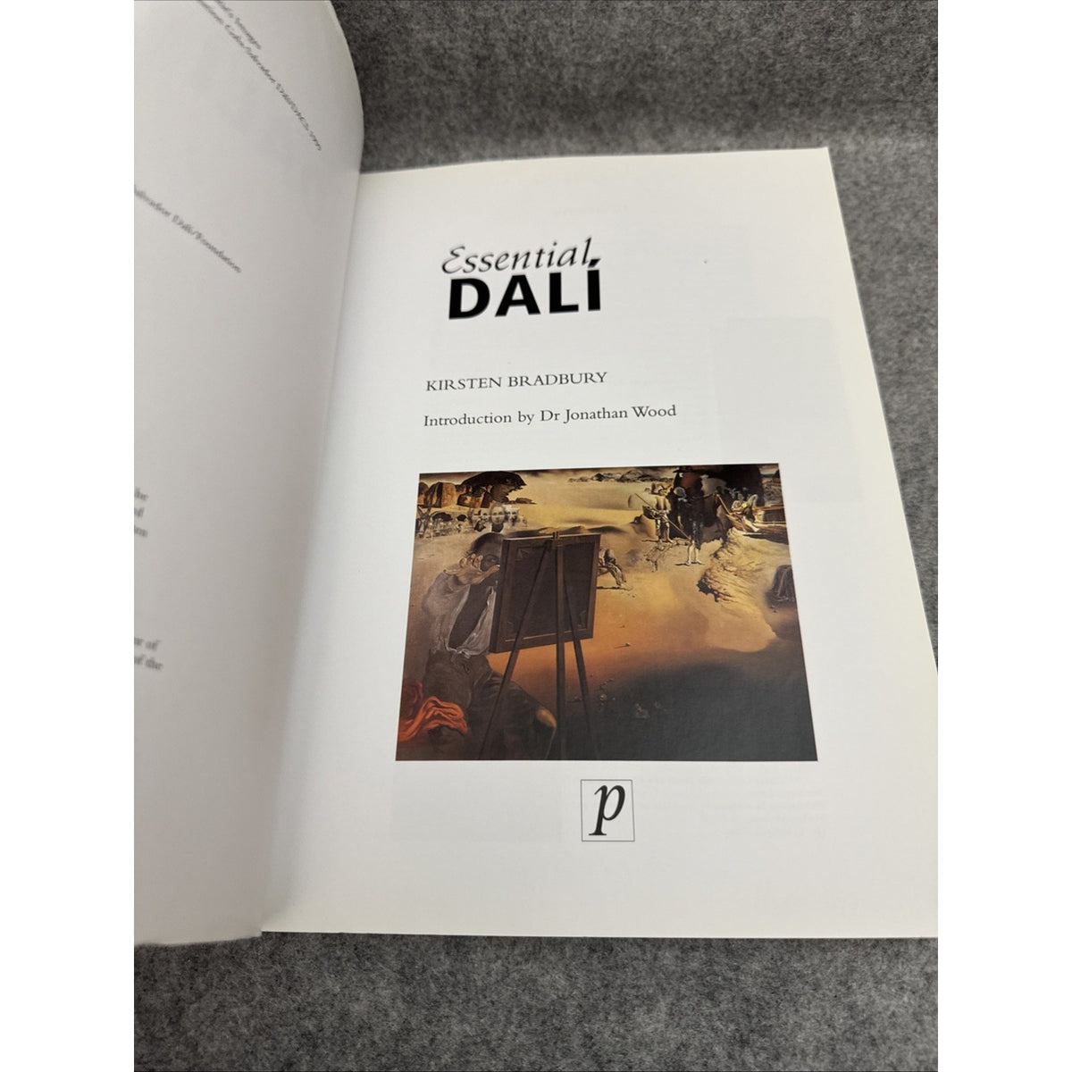 Dali (Essential Art)