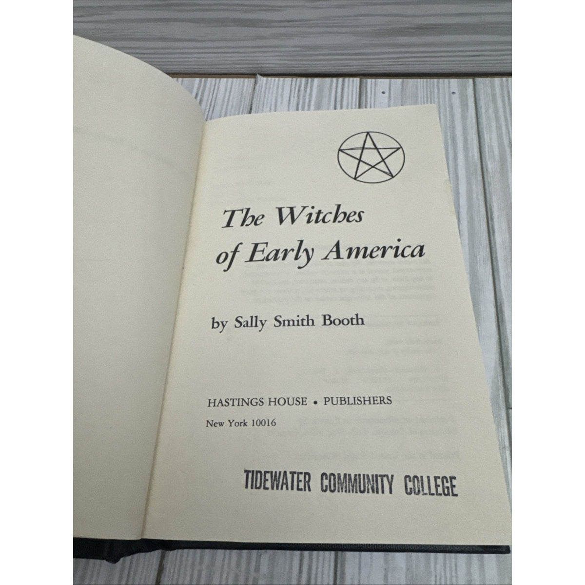 The Witches of Early America by Sally Smith Booth 1975 HC