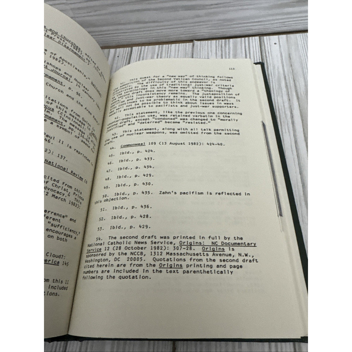 Nuclear Weapons and the American Churches : Ethical Positions on