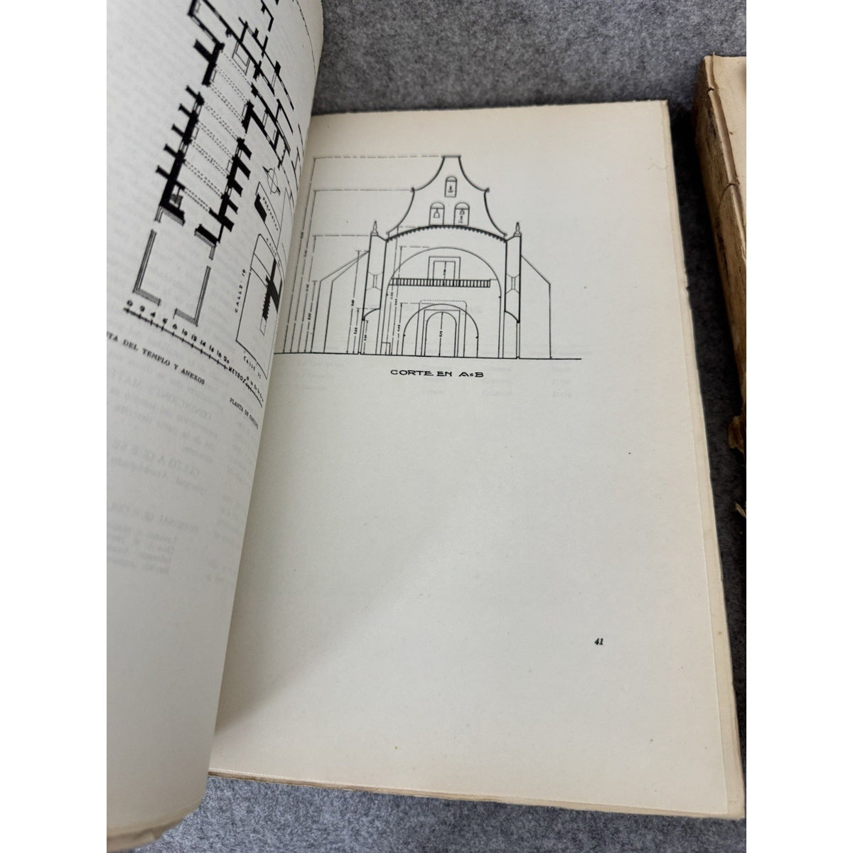 Catalogo Construcciones Religiosas Hidalgo Vol II & Yucatan Vol I Mexico