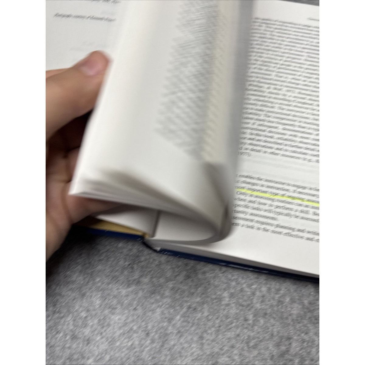 Assessment of Individuals with Severe Disabilities : An Applied Behavior