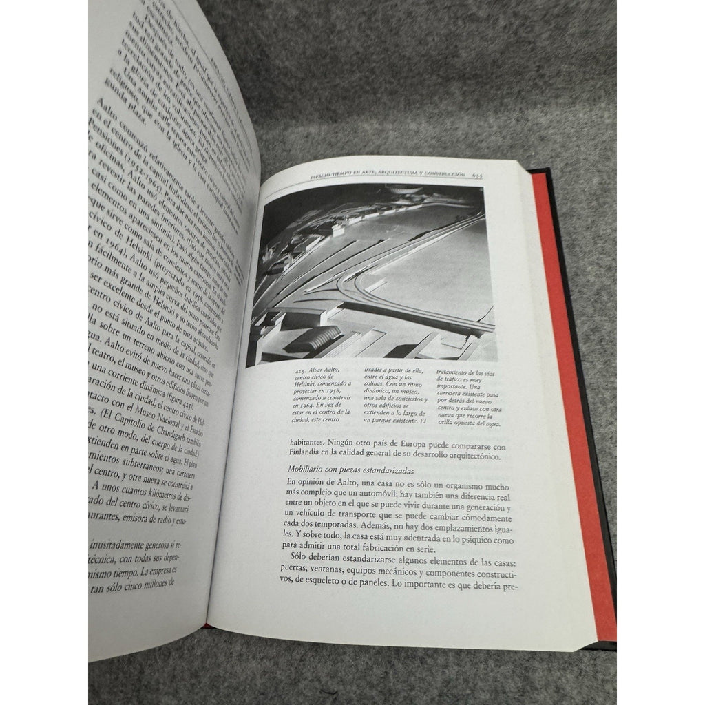 Espacio Tiempo y Arquitectura Sigfried Giedion 2009 HC Spanish Reverte