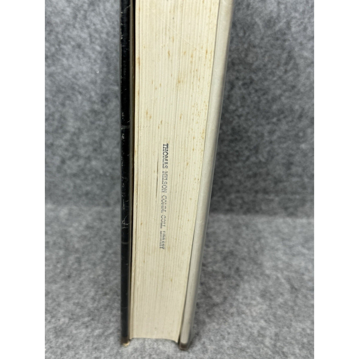 Fundamentals of Modern Physics Robert Eisberg 1966 6th Printing HC DJ