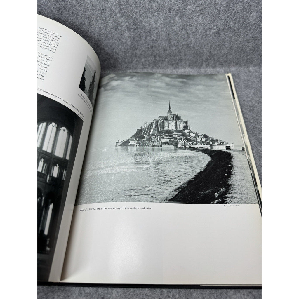 1962 Frank Lloyd Wright Architecture First Edition Illustrated Hardcover DJ
