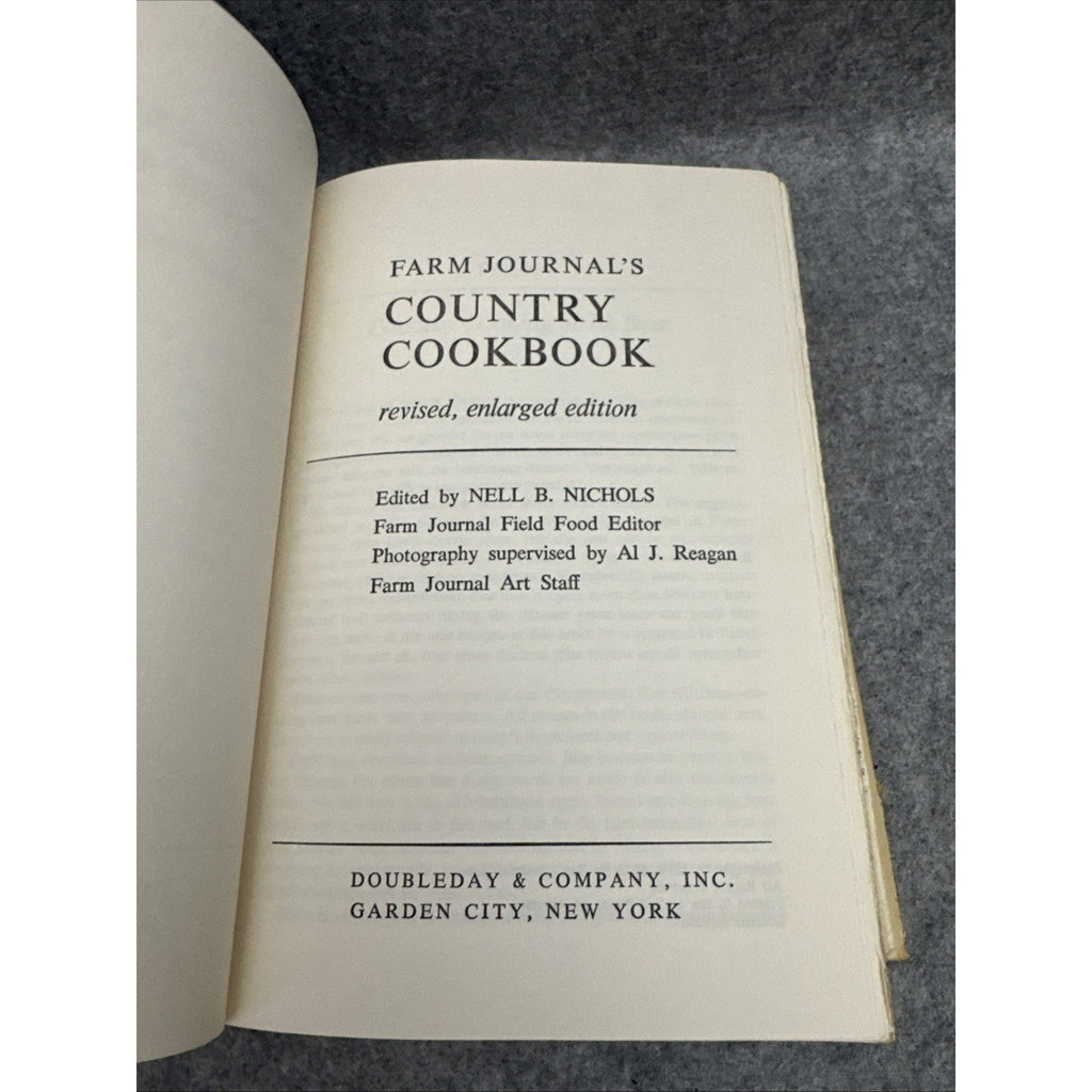 Farm Journals Country Cookbook 1972 Revised Enlarged Edition Vintage Recipe Book