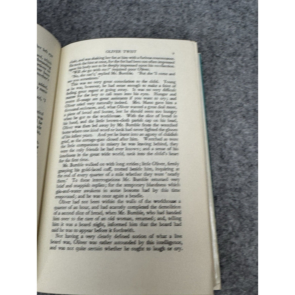 1963 Oliver Twist Charles Dickens Everyman’s Library Hardcover DJ Chesterton
