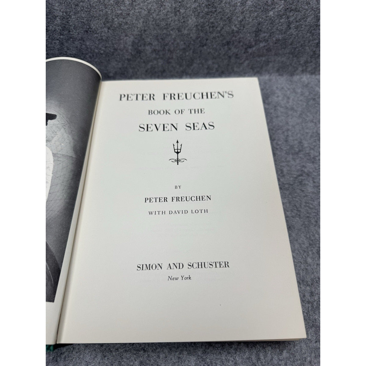 1957 Peter Freuchen Book Seven Seas Maritime History 8th Printing Illustrated