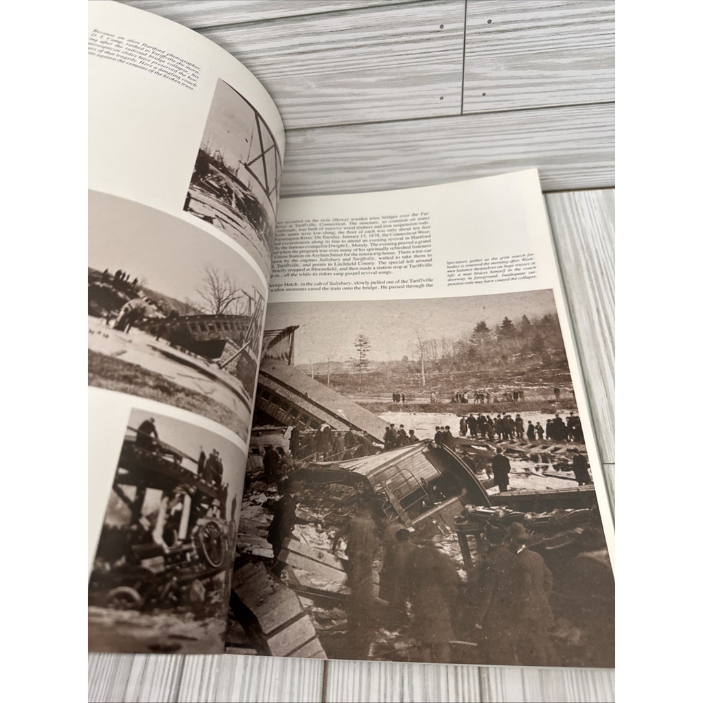 1986 Connecticut Railroads Illustrated History Trains Softcover