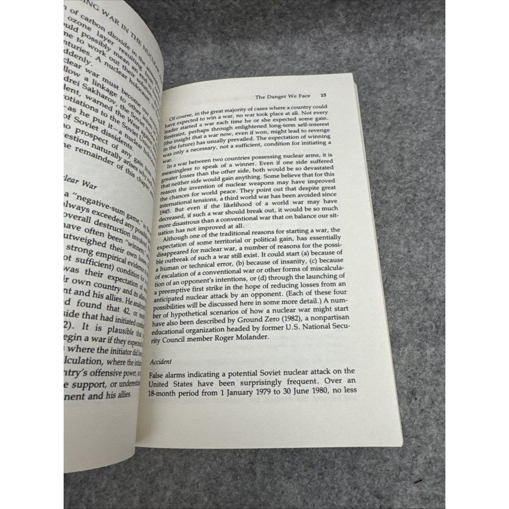 PREVENTING WAR IN THE NUCLEAR AGE By Dietrich Fischer Paperback
