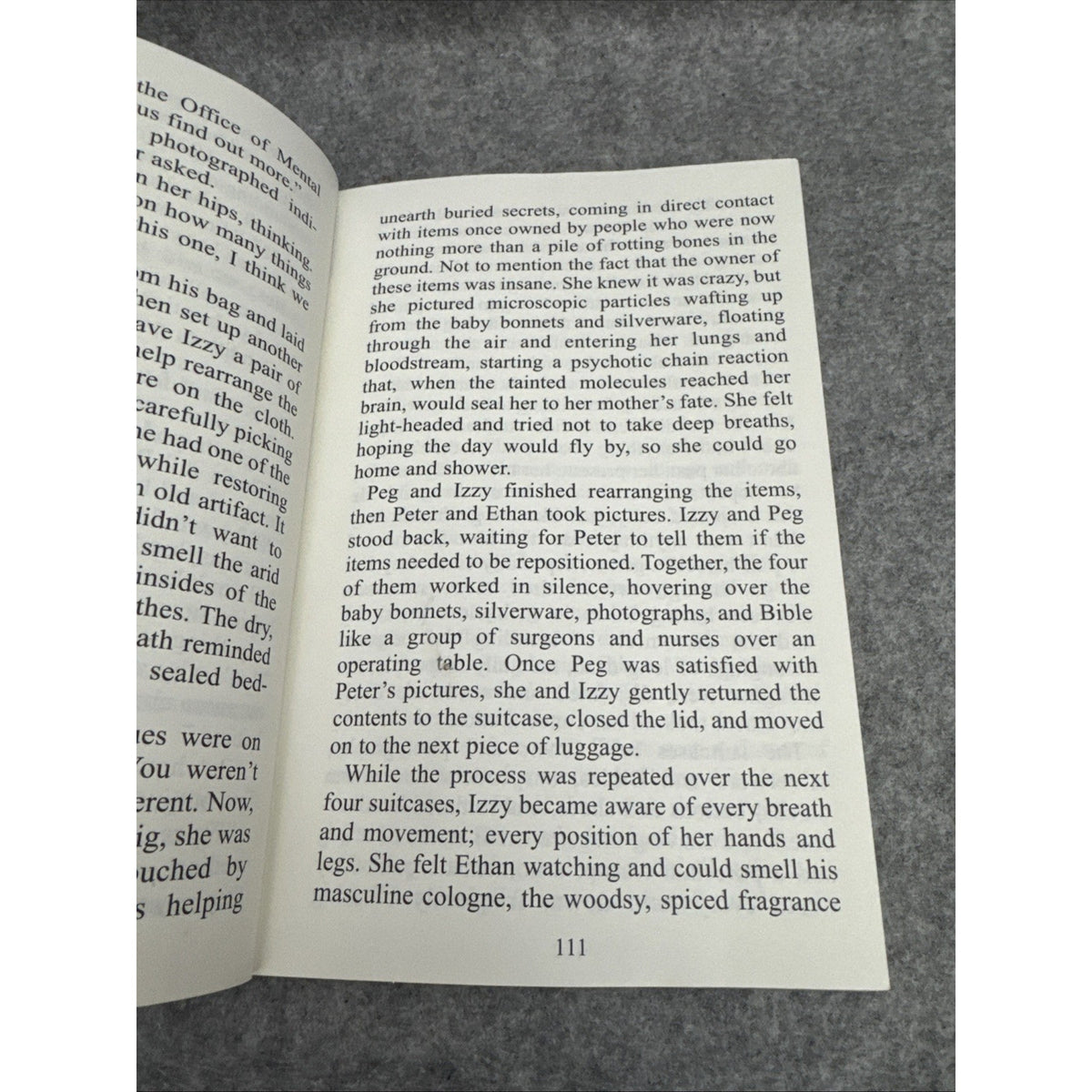 What She Left Behind by Ellen Marie Wiseman (2014, Library Binding)