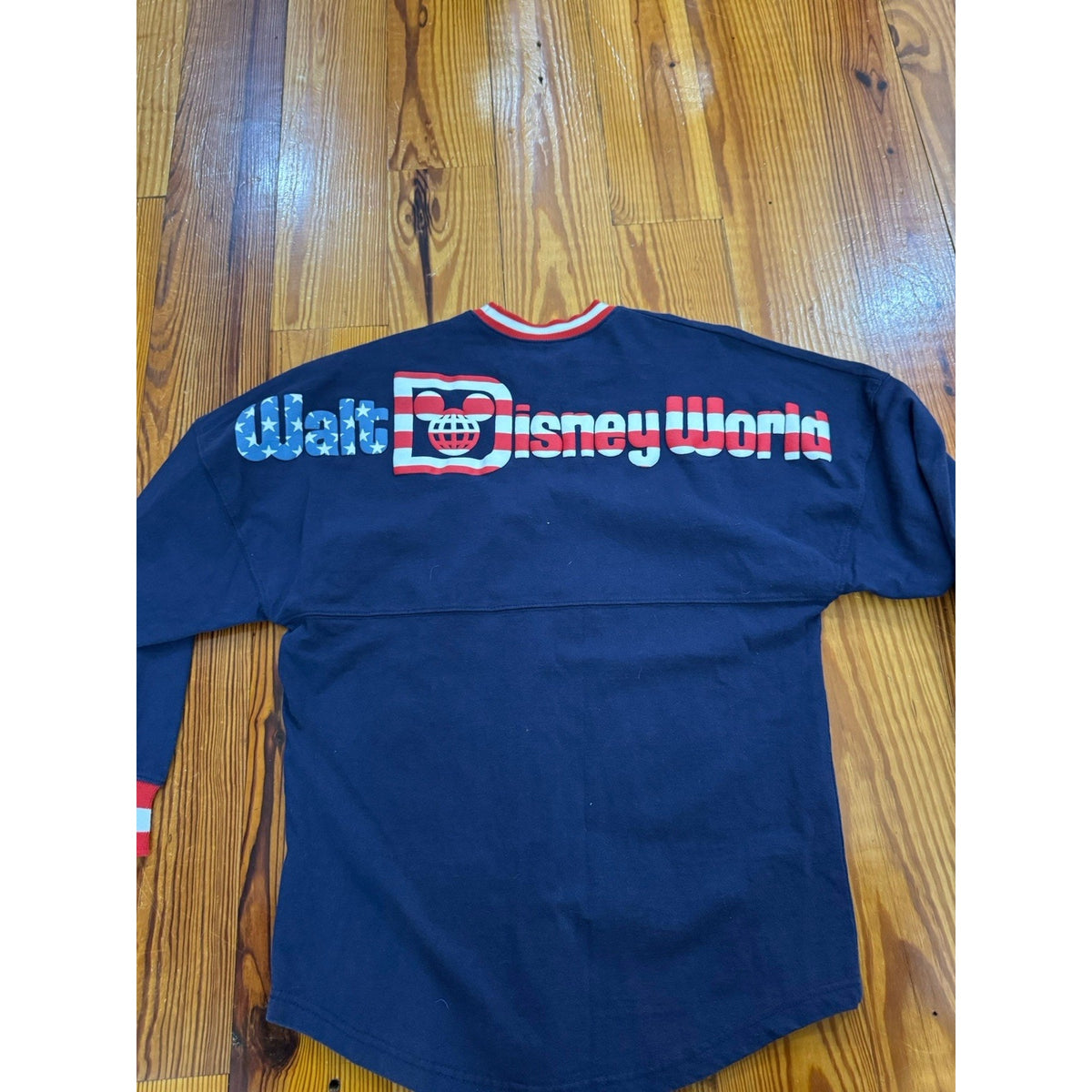 2019 Walt Disney World Spirit Jersey XS Americana Mickey Mouse Navy USA Flag