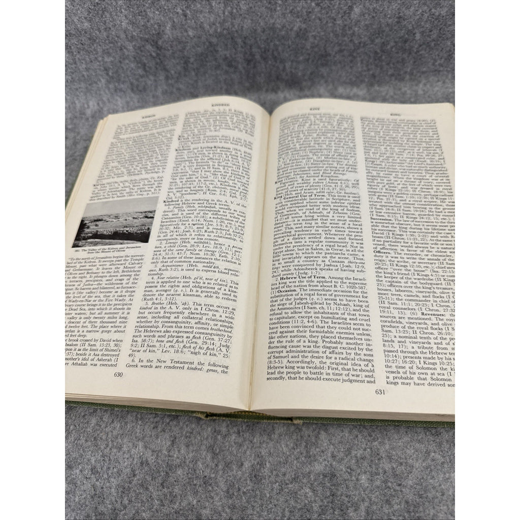 1964 Unger's Bible Dictionary, Hardcover Eleventh Printing