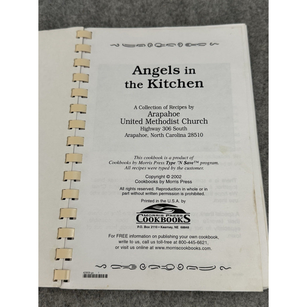 Angels in the Kitchen Cookbook 2002 Arapahoe NC Methodist Church Recipes