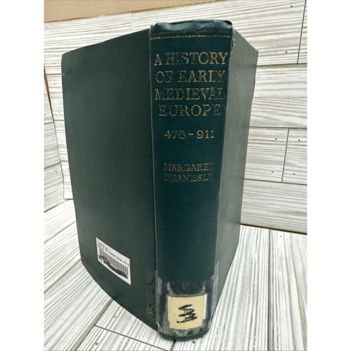 A History of Early Medieval Europe 476 to 911 (Margaret Deanesley - 1963
