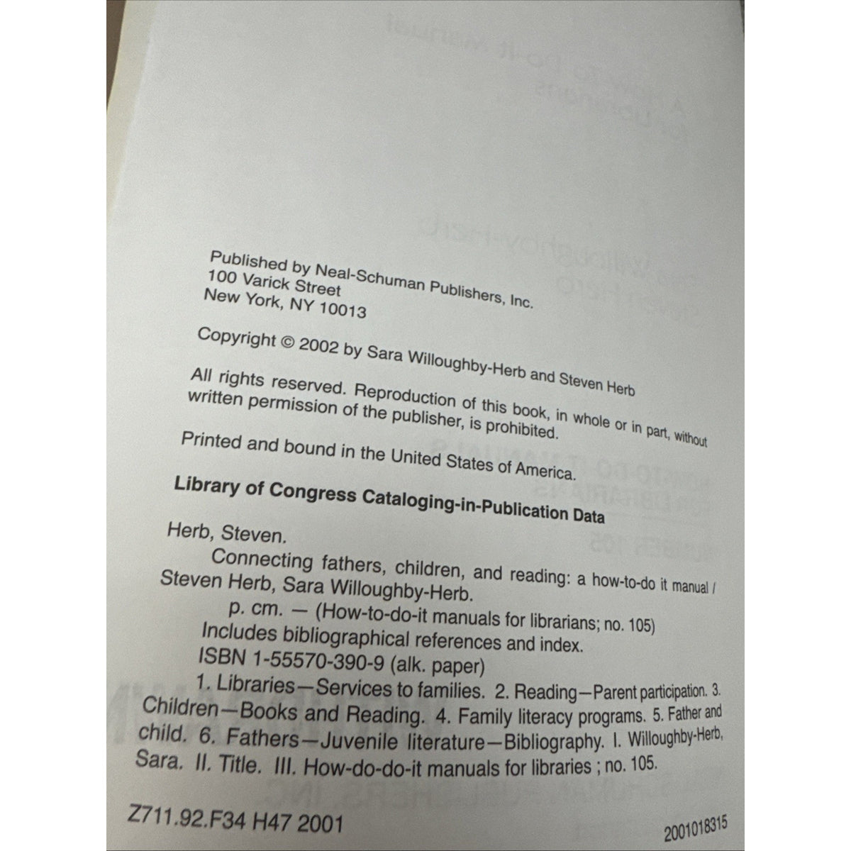 How-To-Do-It Manuals Ser.: Connecting Fathers, Children, and Reading : A...