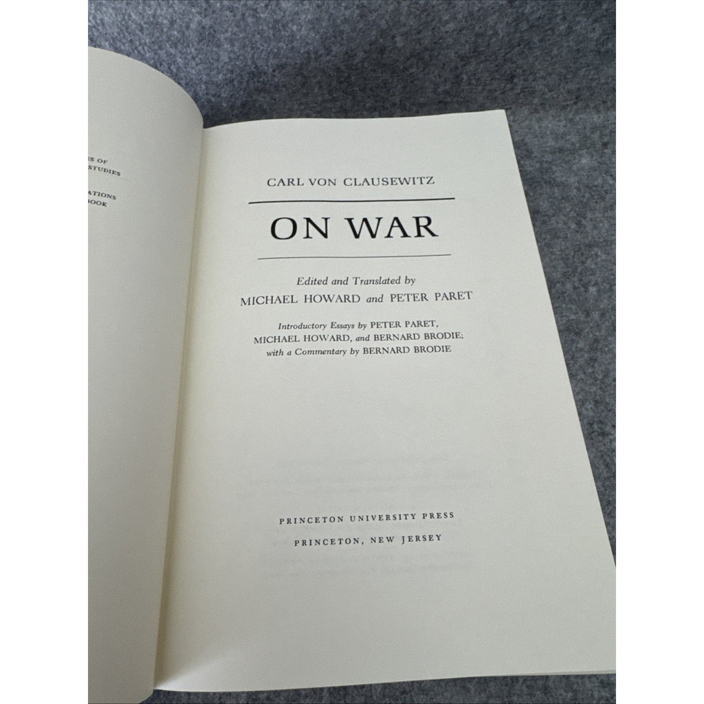 On War Carl von Clausewitz HCDJ 1976 Princeton University Press 1st edition