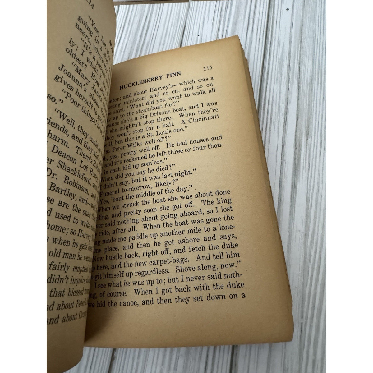 Huckleberry Finn Mark Twain Vintage Paperback Saalfield Illustrated Muheim