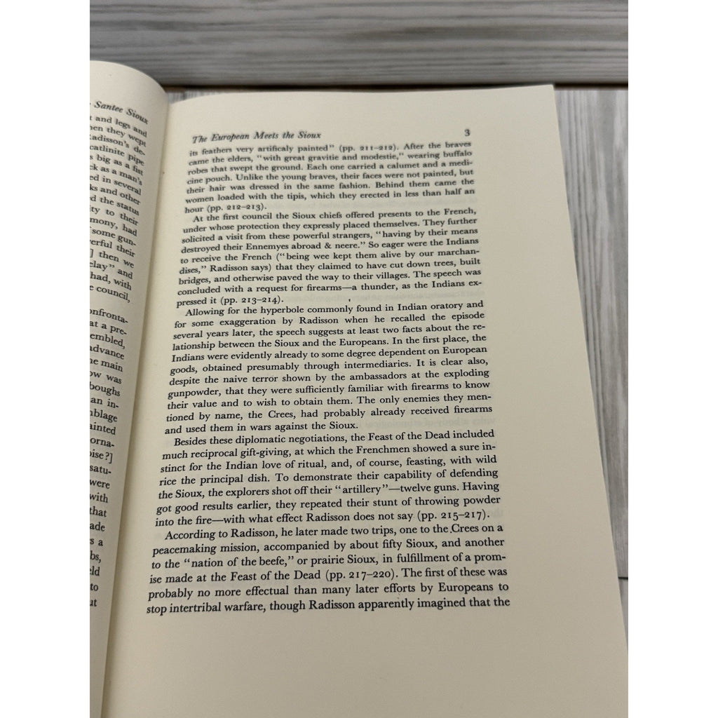 History of the Santee Sioux: US Indian Policy on Trial Book Meyer 1967