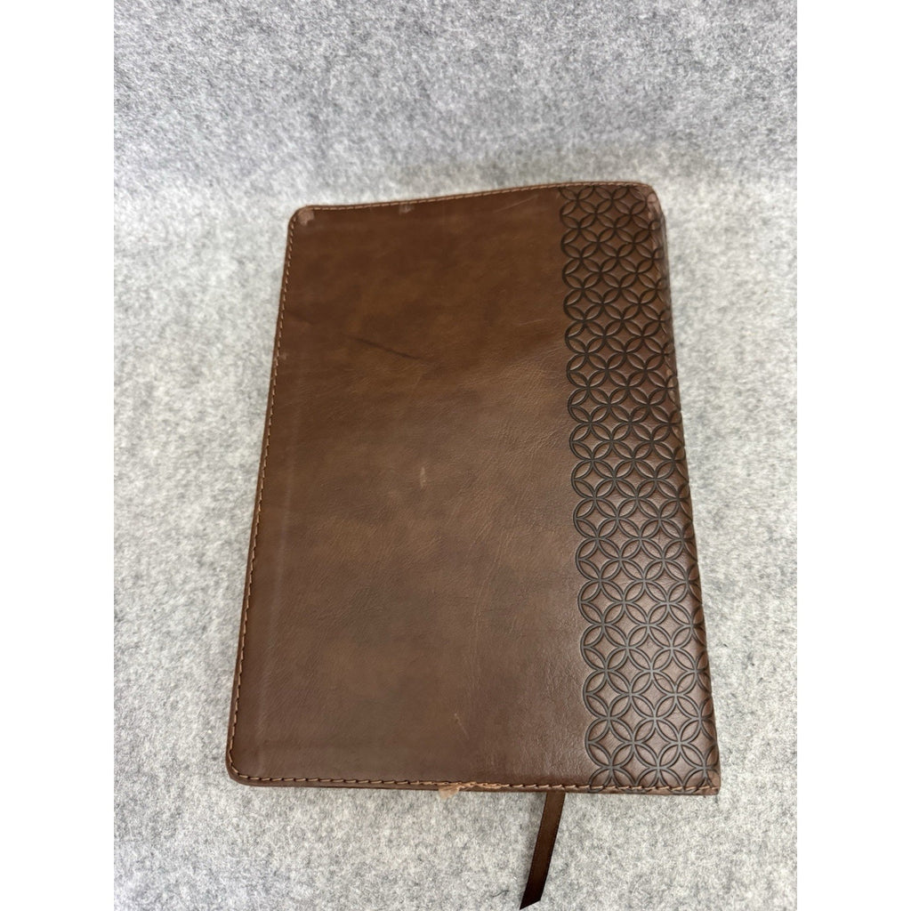 CSB Giant Print Center-Column Reference Bible Brown LeatherTouch Holman 2019