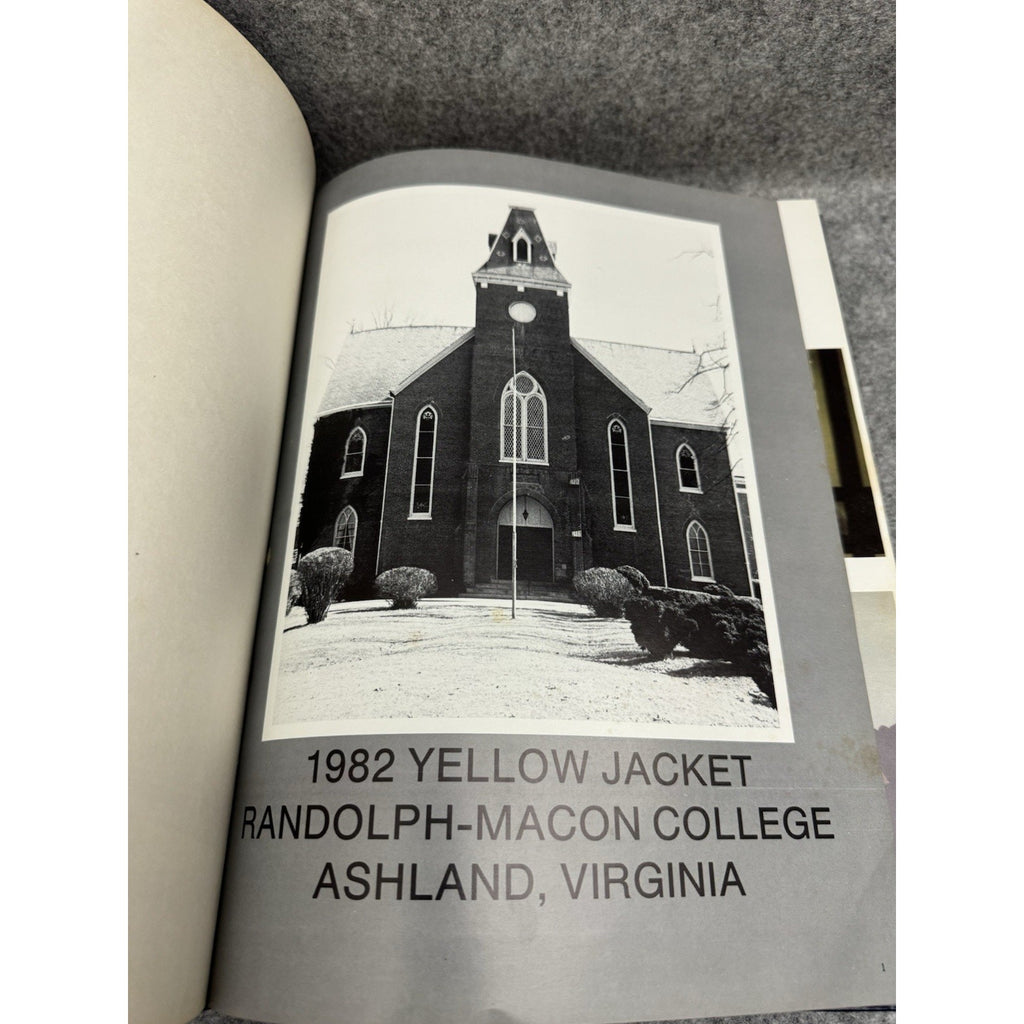 1982 Yellow Jacket Randolph-Macon College Ashland VA Yearbook HC