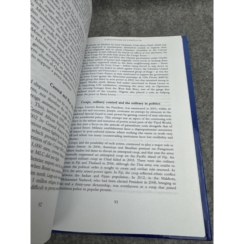 Warfare and History Ser.: War in the Modern World, 1990-2014 by Jeremy Black...
