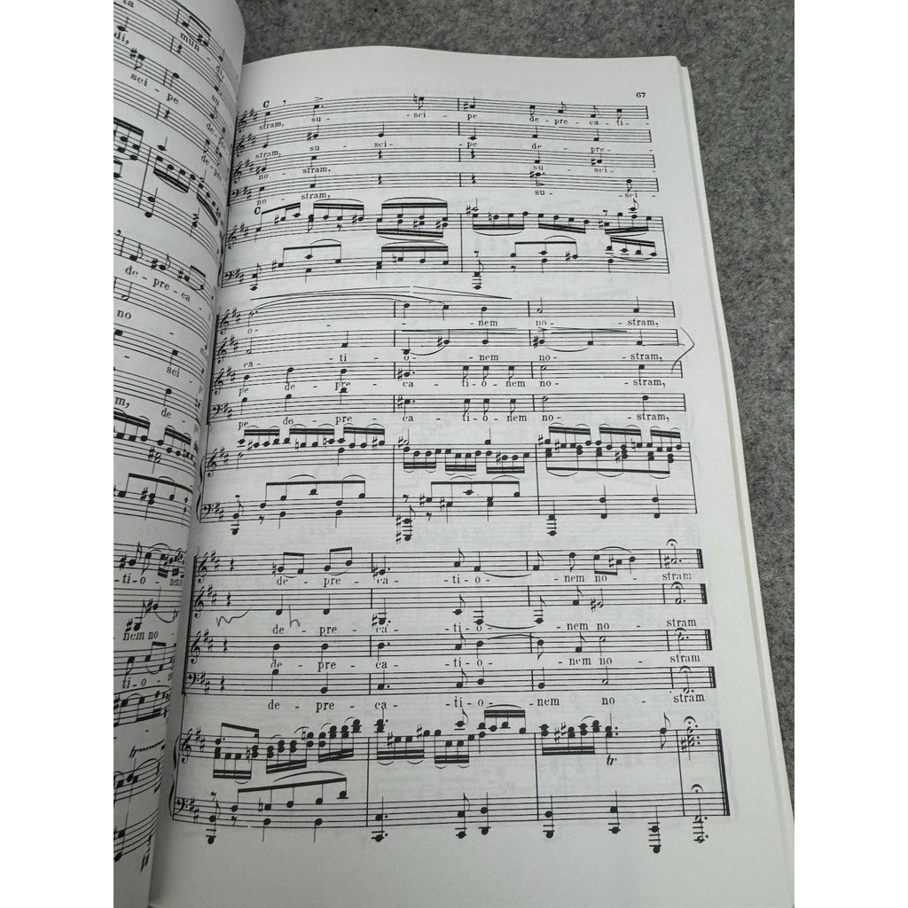 J.S. Bach Sacred Choral Works Mass in B Minor Vocal Score Schirmer