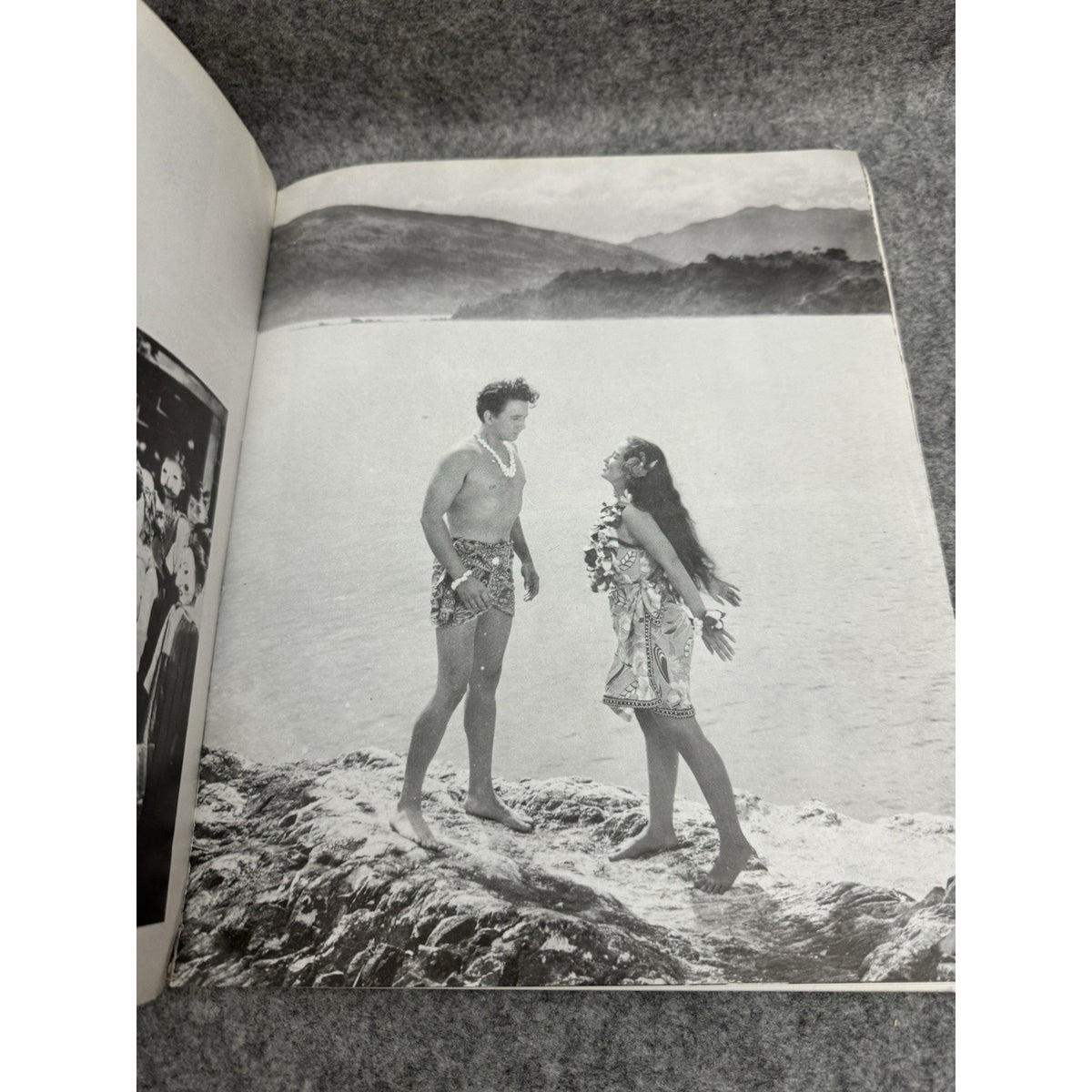 Doña Sisang & Filipino Movies Monina A. Mercado 1977 Paperback Philippine Film