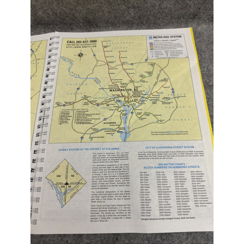 Washington, DC Street Map Book by the Map People Staff ADC (2005, Other)