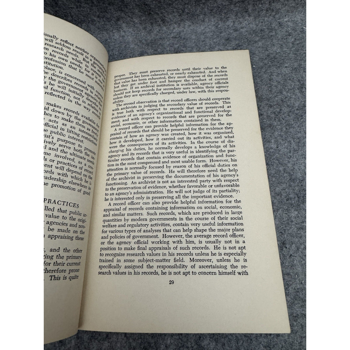 1957 Modern Archives Principles & Techniques T R Schellenberg HC Chicago