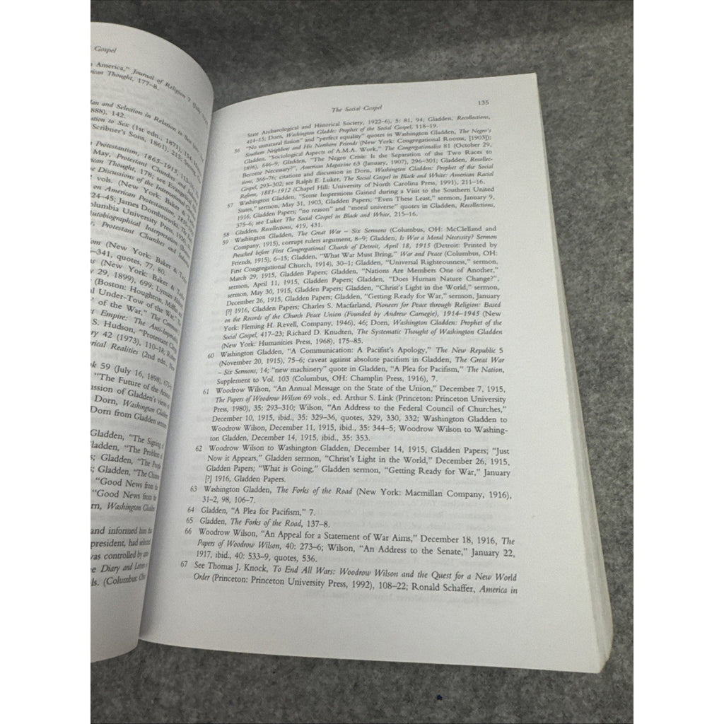 Social Ethics in the Making : Interpreting an American Tradition by Gary Dorrien