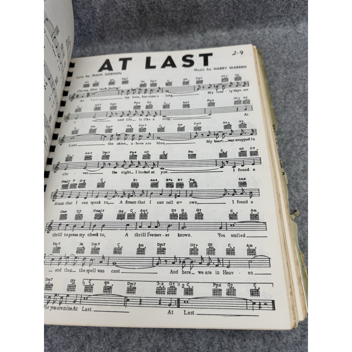 Vintage 20th Century Cavalcade Of Hits Volume 31 Music Book Loads of Songs!