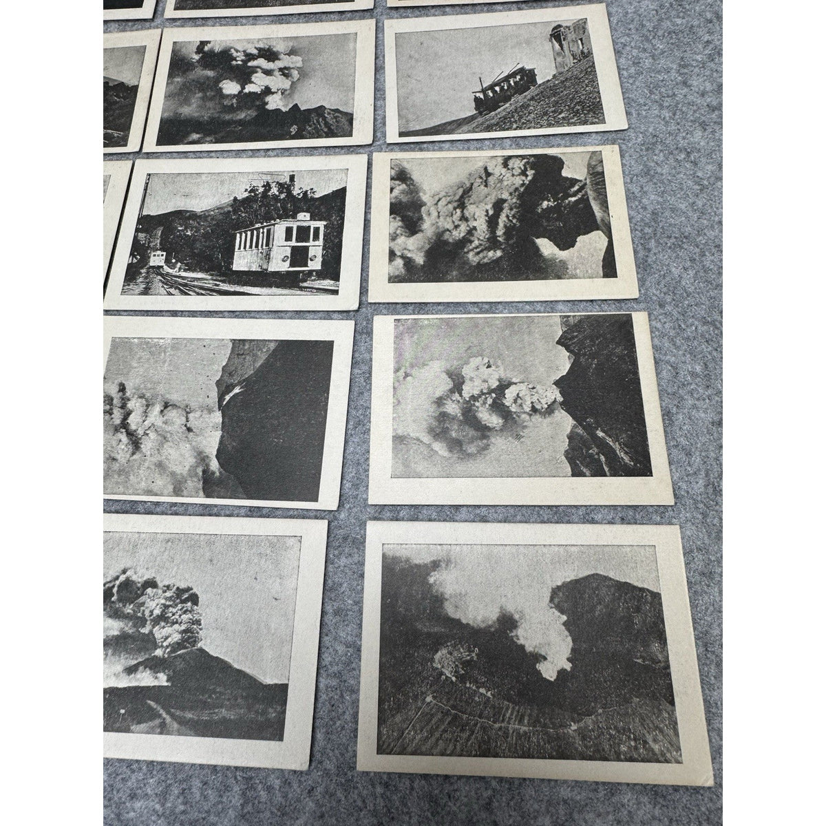 Vesuvius March 1944 Eruption 18 Vintage Souvenir Photos Italy Original Sleeve