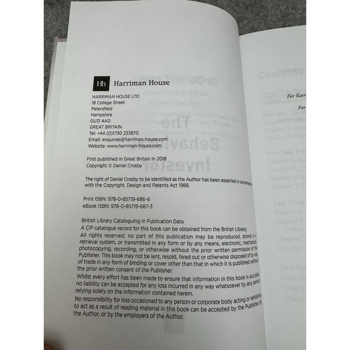 2018 The Behavioral Investor HC Signed Daniel Crosby Harriman House