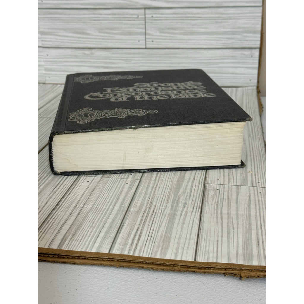 Strong’s Exhaustive Concordance of the Bible Hardcover MacDonald