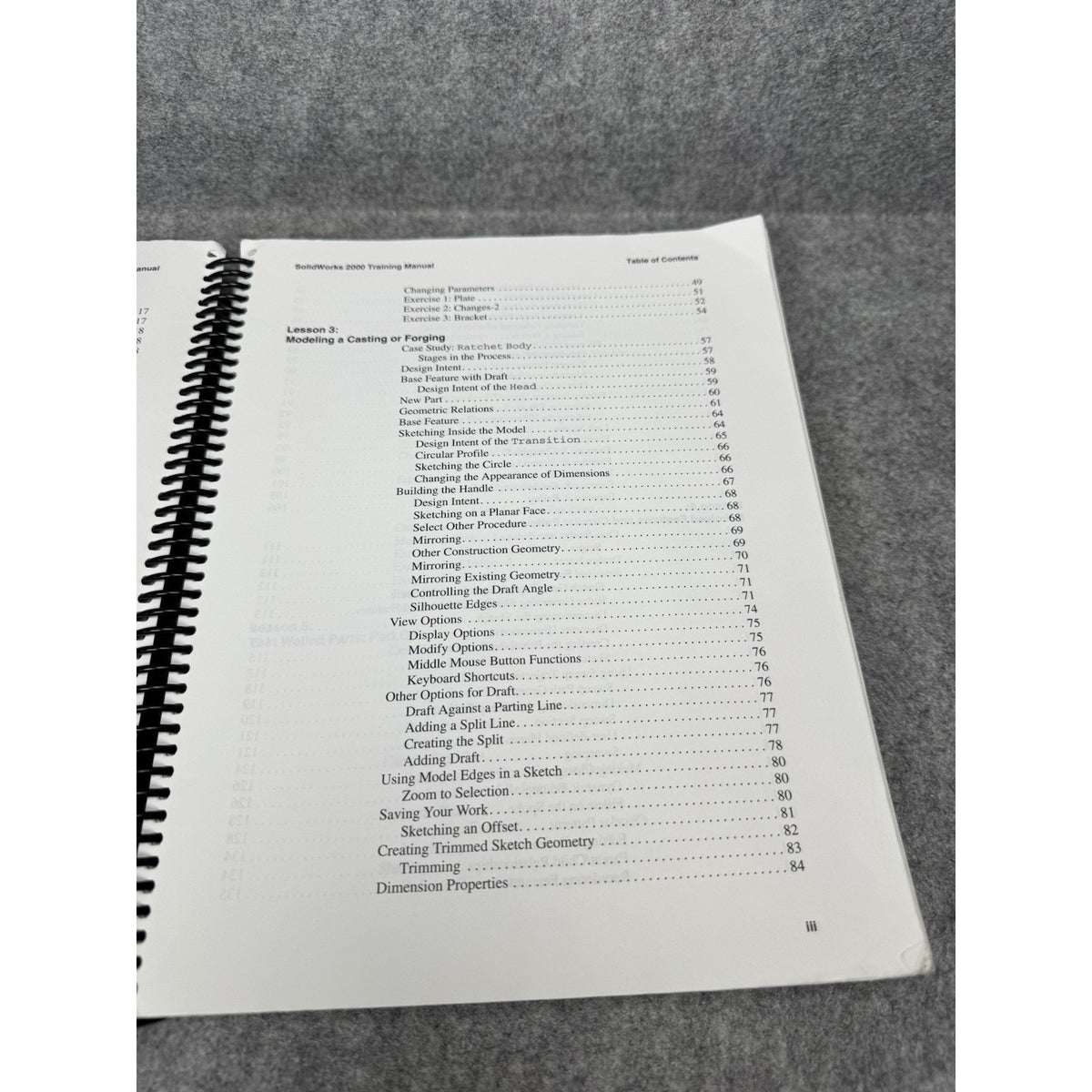 SolidWorks 2000 Training Guides Volumes 1 & 2 Parts Assemblies Drawings CD