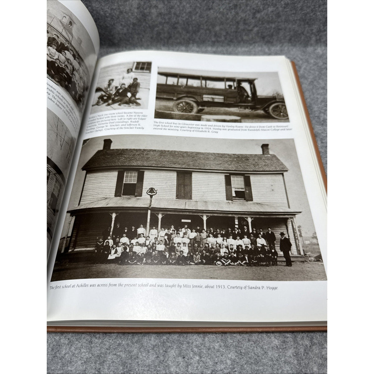 Gloucester's Past in Pictures by Caroline Baytop Sinclair