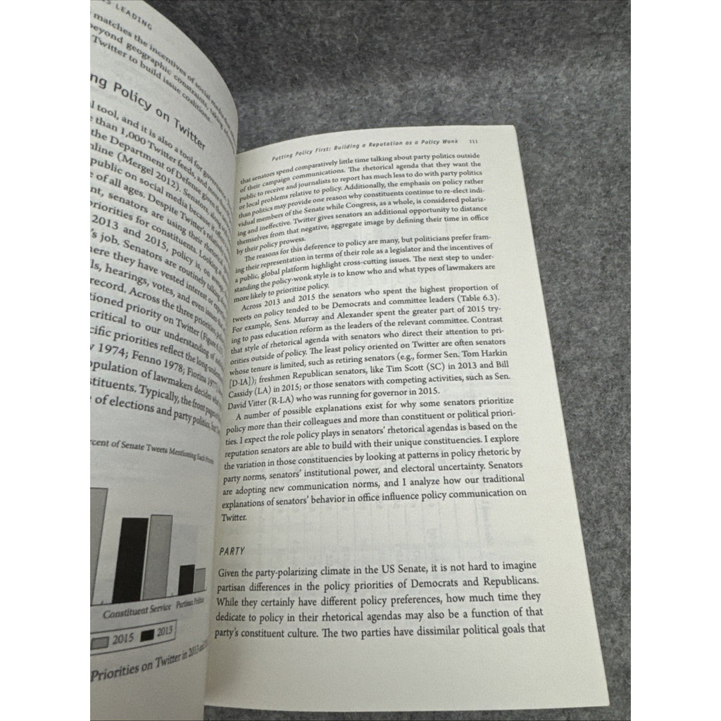 Oxford Studies in Digital Politics Ser.: Tweeting Is Leading : How Senators...