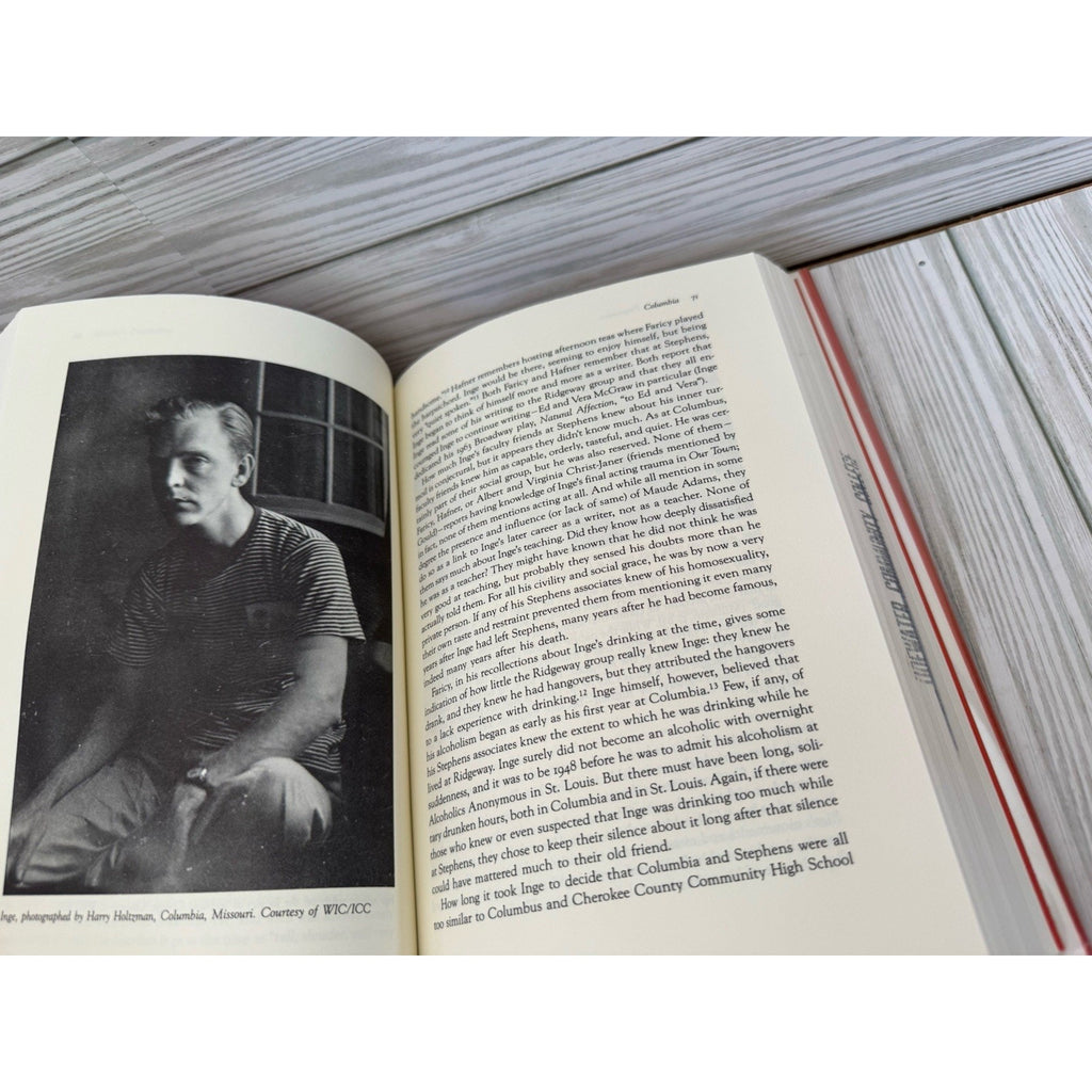 A Life of William Inge: The Strains of Triumph Hardcover by Ralph F. Voss