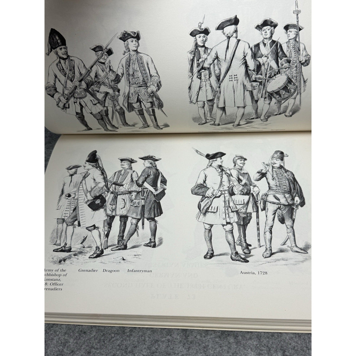 Historic Costume in Pictures 1975 Braun Schneider Studio Copy 125 Plates