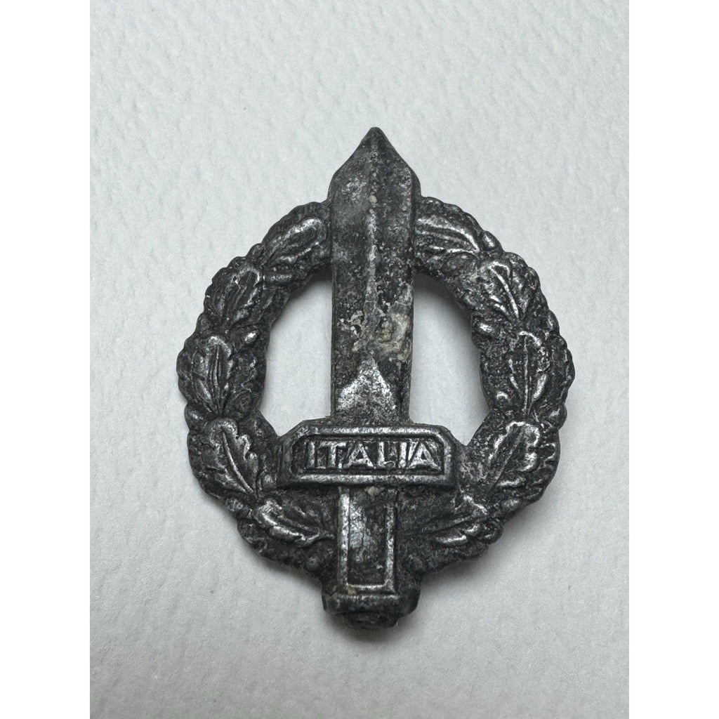 Italian RSI Italia Gladius Collar Badge Sword & Wreath Military Insignia
