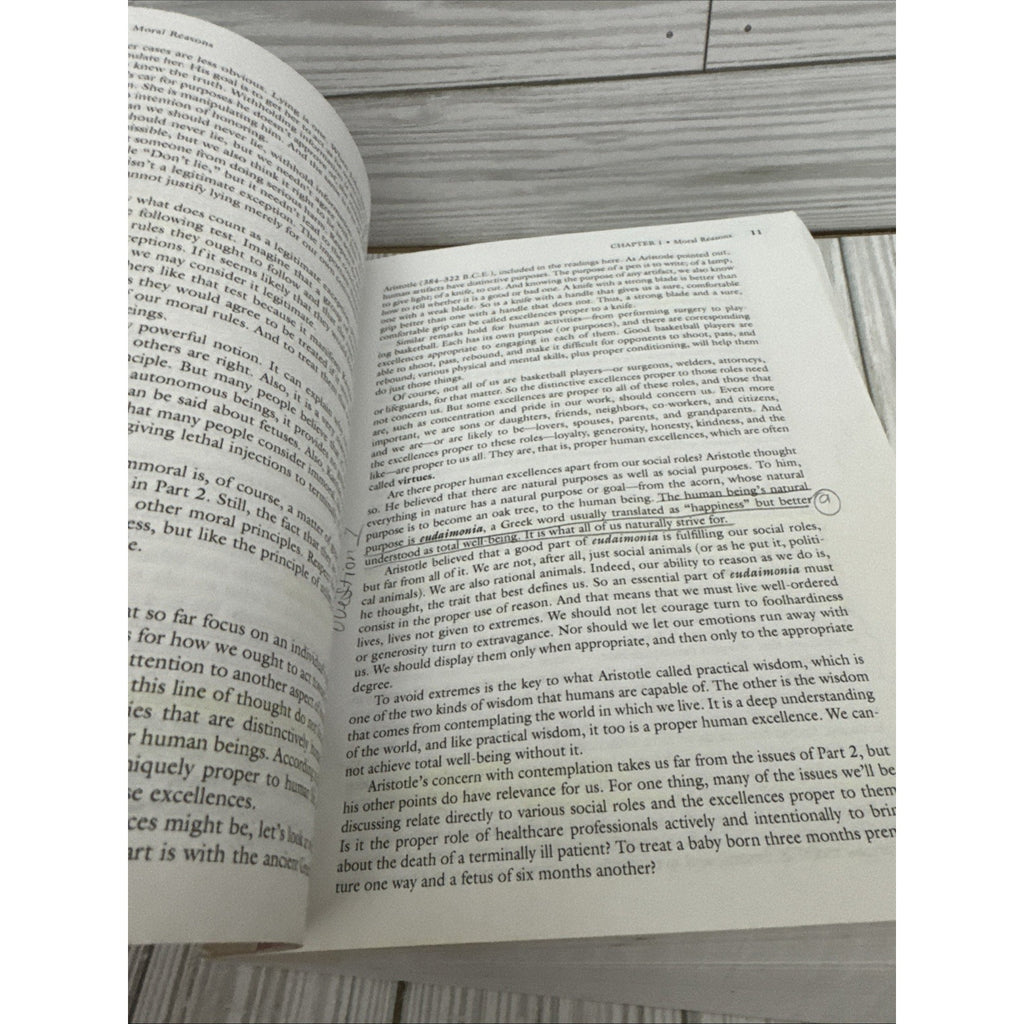Applying Ethics : A Text with Readings by Jeffrey Olen, Vincent Barry and Julie