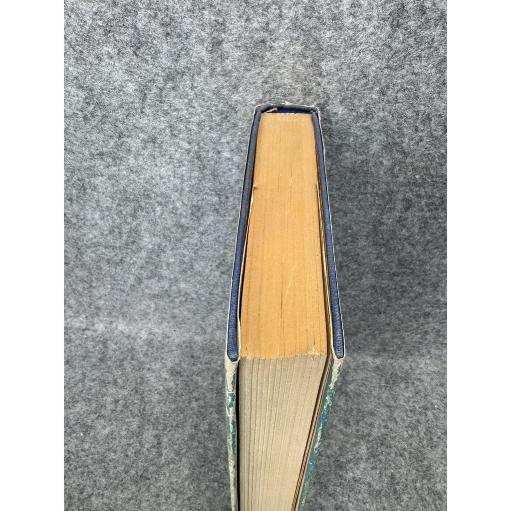 1963 Oliver Twist Charles Dickens Everyman’s Library Hardcover DJ Chesterton