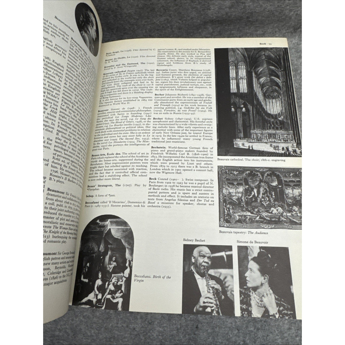 Encyclopedia Of The Arts by Herbert Read 1966 Hardcover