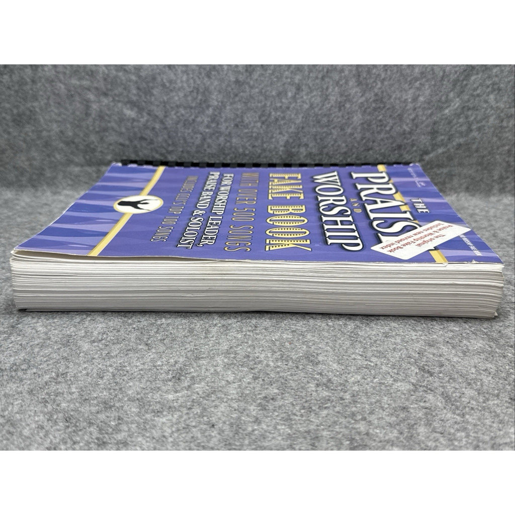 The Praise and Worship Fake Book 500 Songs Leader Band Soloist CCLI Chords Chart