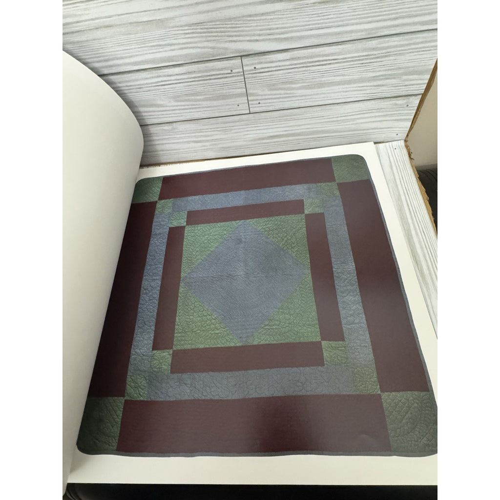 1990 Amish The Art of the Quilt Robert Hughes 1st Ed Slipcase Knopf