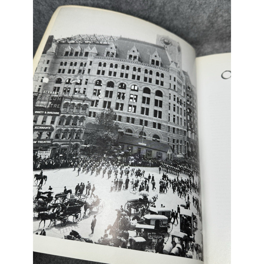 Old Washington DC in Early Photographs 1846-1932 Robert Reed 1980 224 Prints