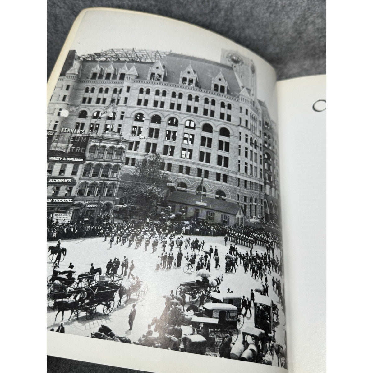 Old Washington DC in Early Photographs 1846-1932 Robert Reed 1980 224 Prints
