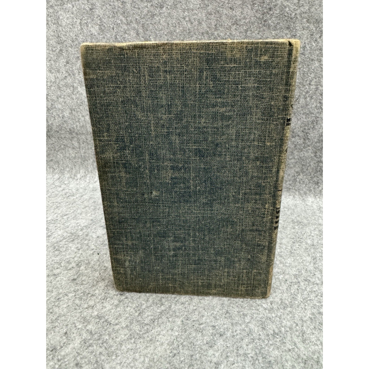 The Clue of the Gold Coin Helen Wells 1958 Vicki Barr Hardcover